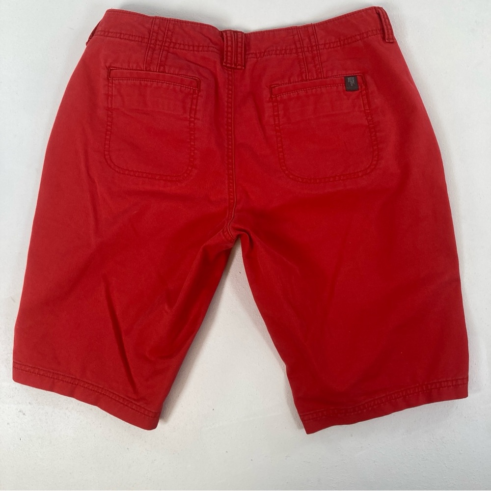 The North Face Shorts Women 10 Bermuda Flat Front Red Casual Vacation - Picture 13 of 15